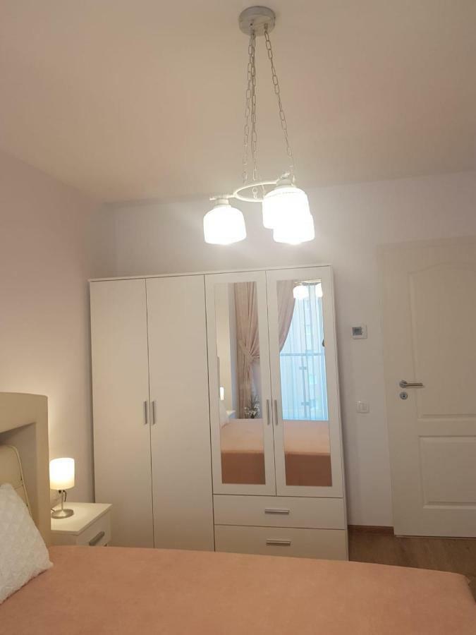 Apartament Monadin 3 브라쇼브 외부 사진