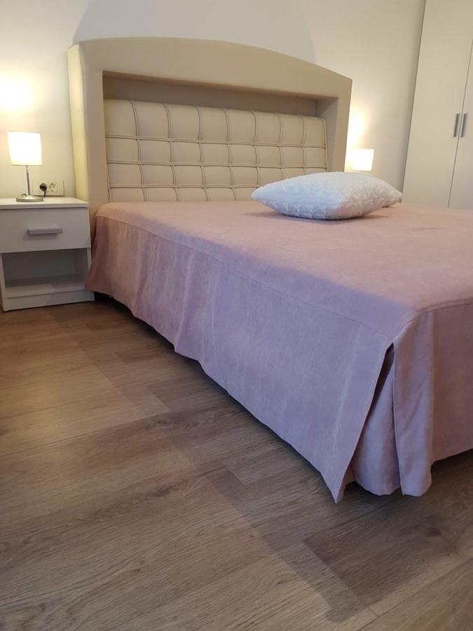 Apartament Monadin 3 브라쇼브 외부 사진