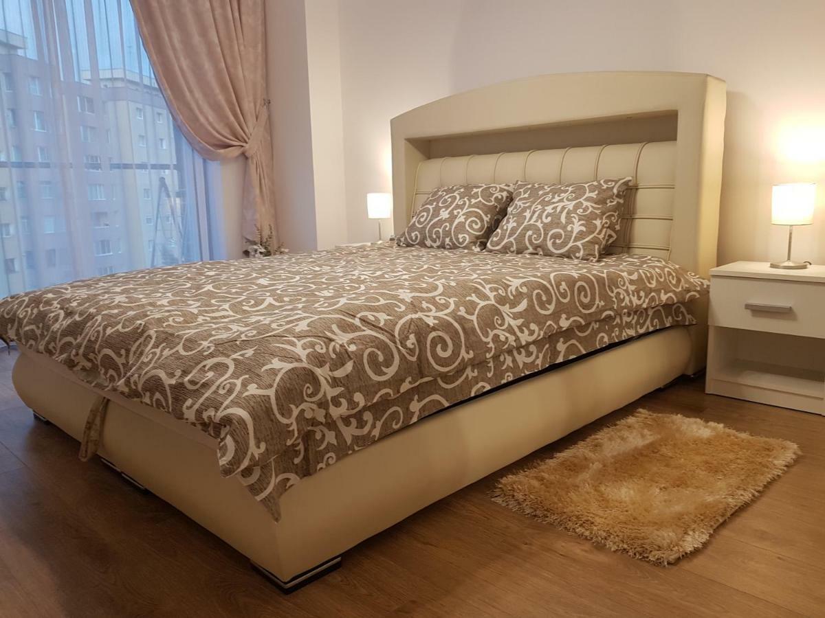Apartament Monadin 3 브라쇼브 외부 사진